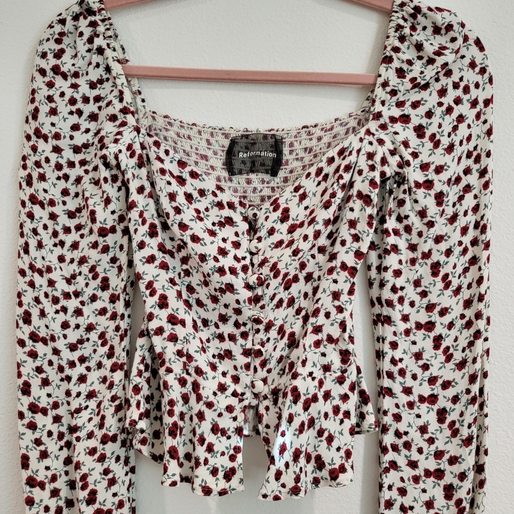 Reformation sold-out floral crop top in size XS.  Like new condition